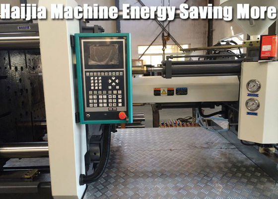 Hochleistungs-PVC-Rohrstutzen, der Maschine, PVC-Schlauchkupplungs-Maschine 800 KN herstellt